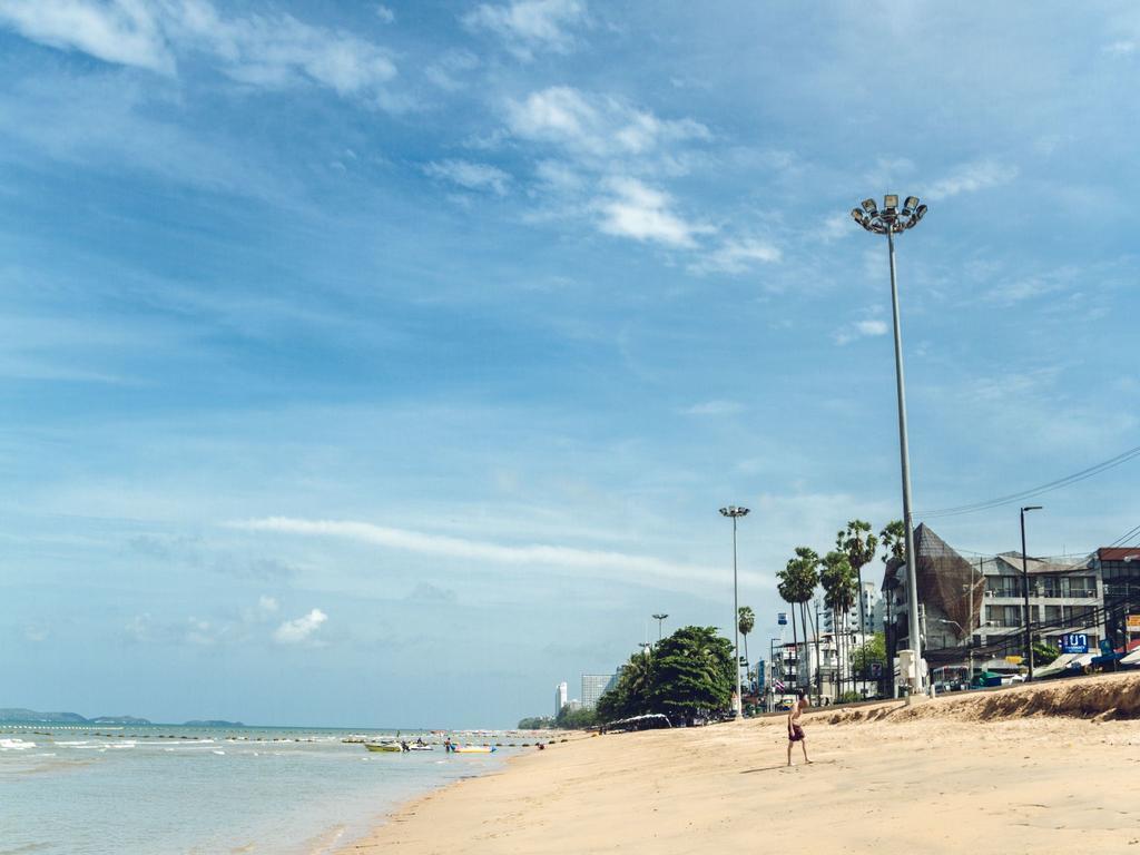 Beach 7 Condo Джомтьен Экстерьер фото